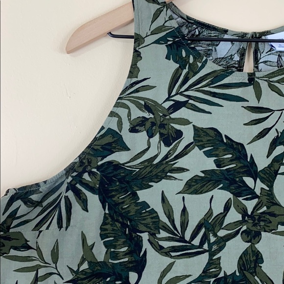 Palm leaf print tank - Picture 4 of 6